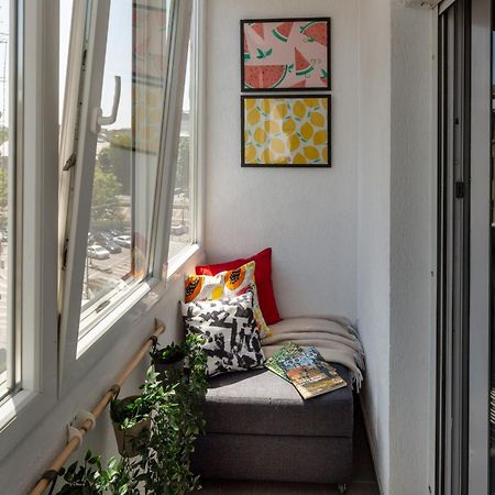 Modern 1Br Apt In The Old Town: The Perfect Choice بوخارست المظهر الخارجي الصورة