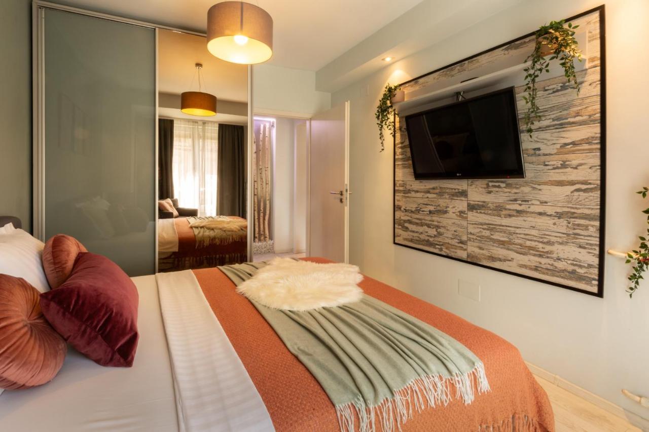 Modern 1Br Apt In The Old Town: The Perfect Choice بوخارست المظهر الخارجي الصورة