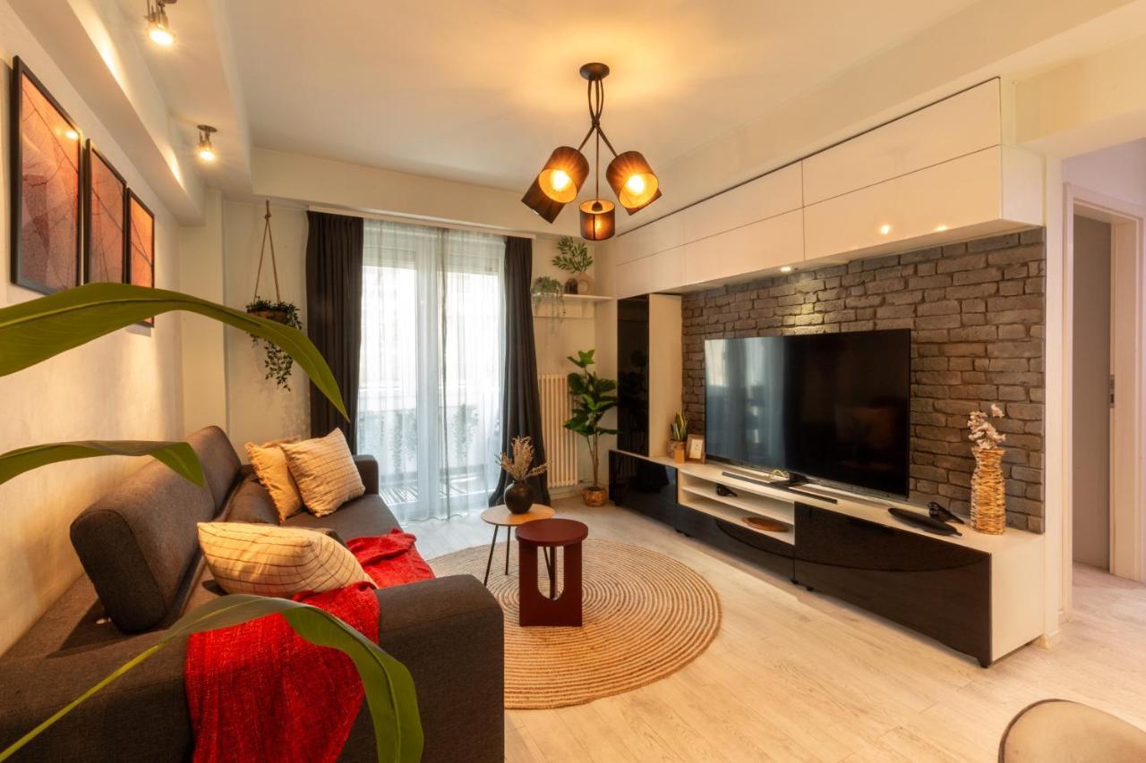 Modern 1Br Apt In The Old Town: The Perfect Choice بوخارست المظهر الخارجي الصورة