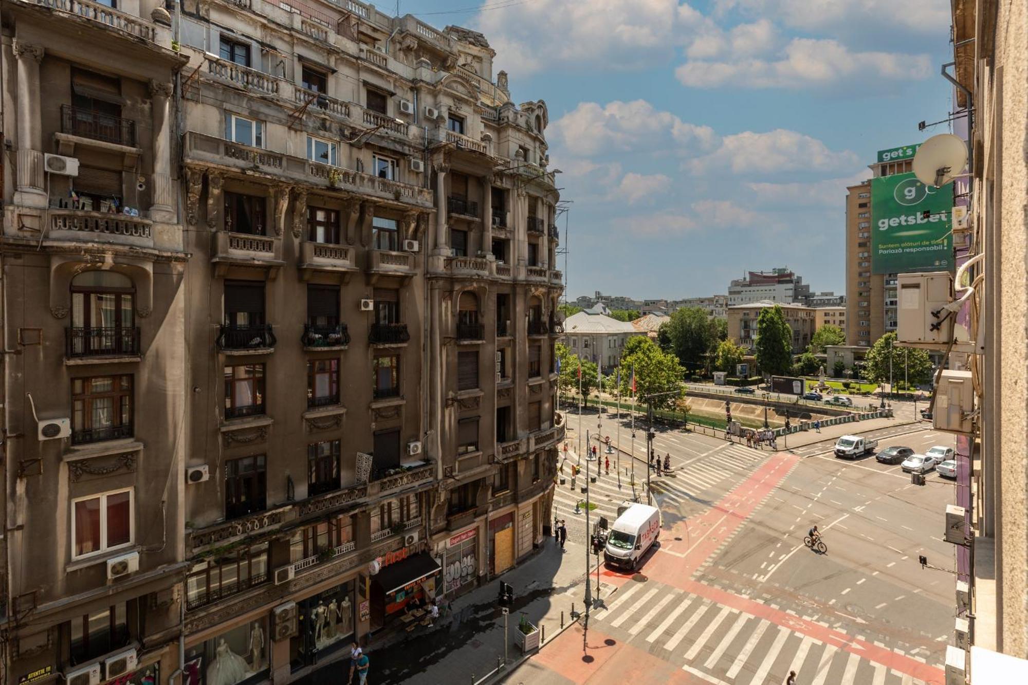 Modern 1Br Apt In The Old Town: The Perfect Choice بوخارست المظهر الخارجي الصورة