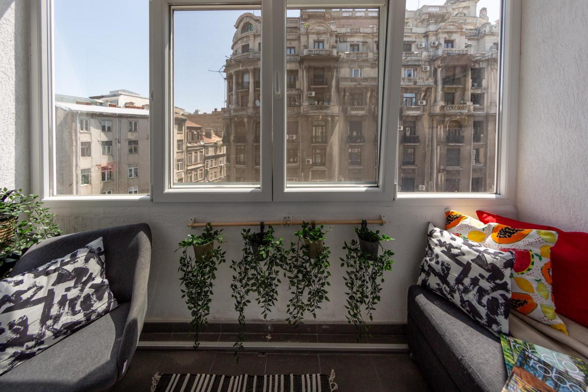 Modern 1Br Apt In The Old Town: The Perfect Choice بوخارست المظهر الخارجي الصورة